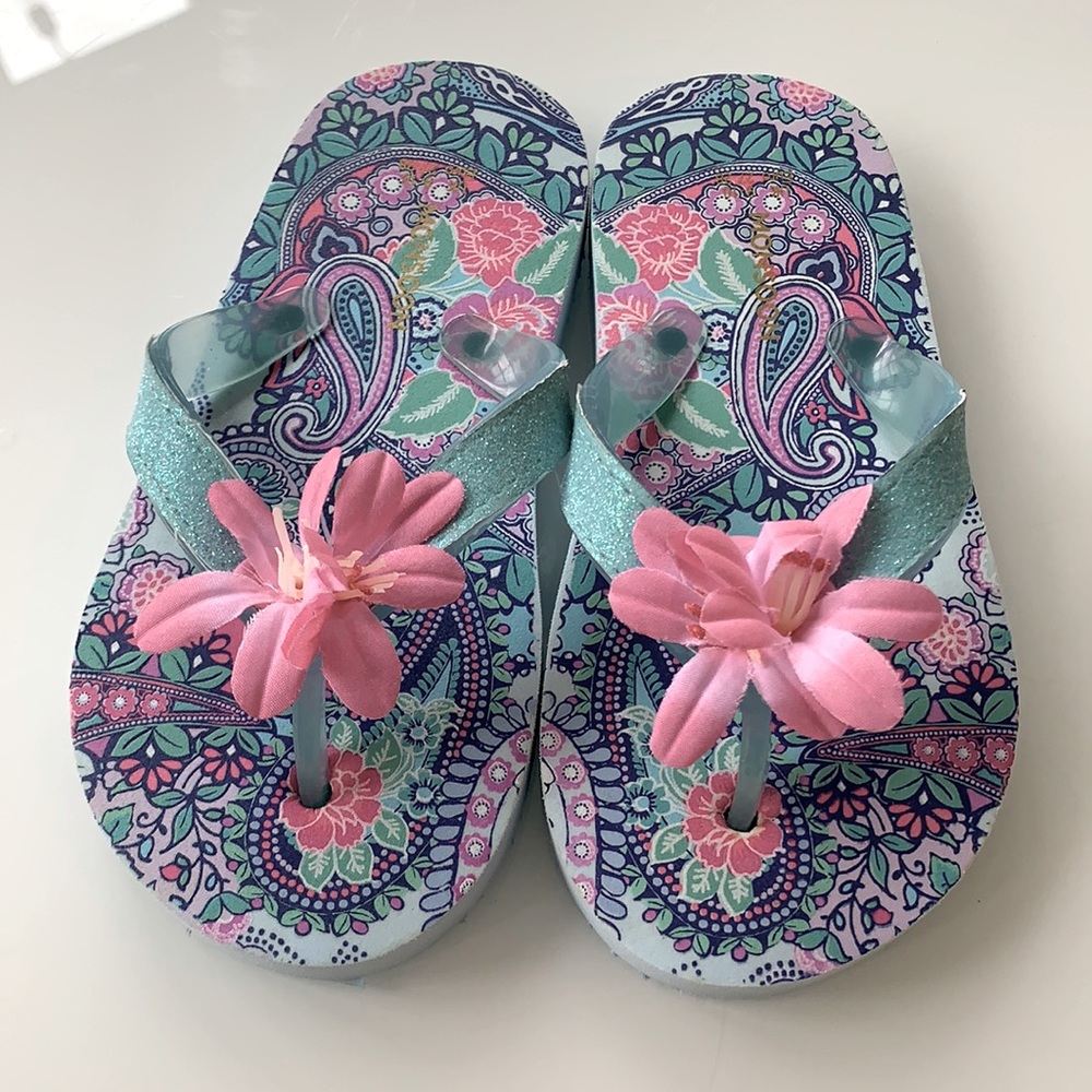 *New* Monsoon flip flops size 9-10 girls